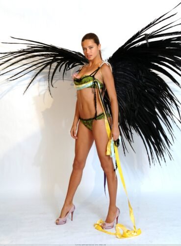 Adriana Lima Feet Toes And Soles 316