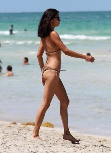 Adriana Lima Feet Toes And Soles 383