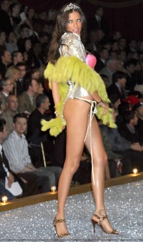 Adriana Lima Feet Toes And Soles 510