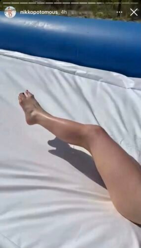 Nicole Louise Frye Feet Toes And Soles 137