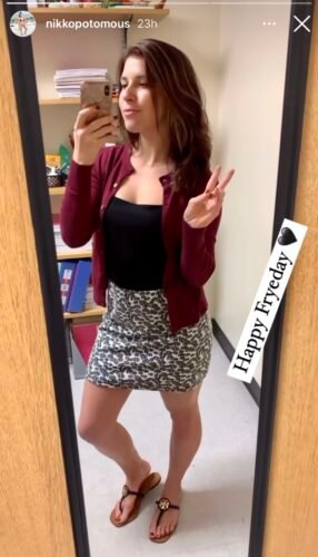 Nicole Louise Frye Feet Toes And Soles 184