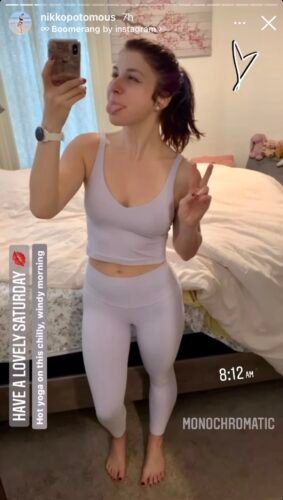 Nicole Louise Frye Feet Toes And Soles 190
