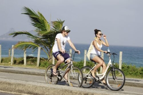 Isis Valverde Feet Toes And Soles 64