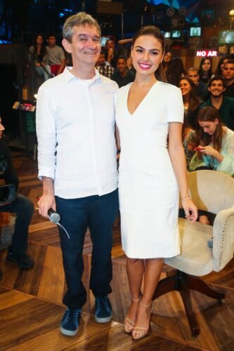 Isis Valverde Feet Toes And Soles 83