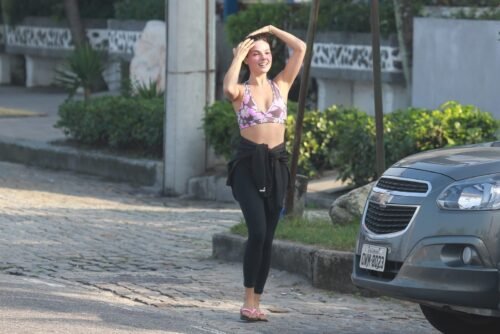 Isis Valverde Feet Toes And Soles 142