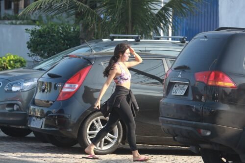 Isis Valverde Feet Toes And Soles 144