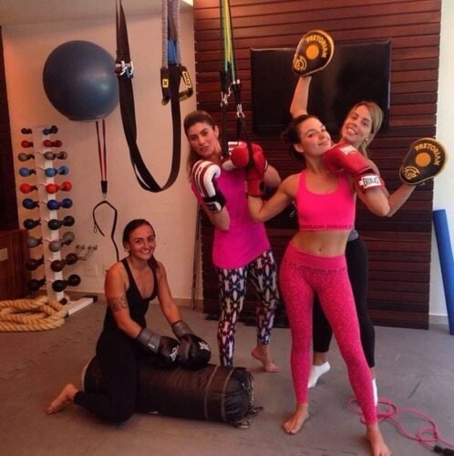 Isis Valverde Feet Toes And Soles 249