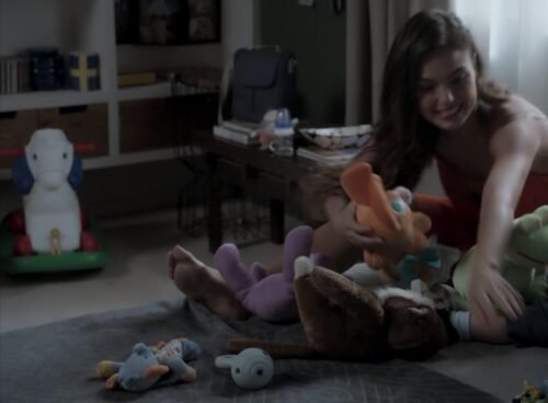 Isis Valverde Feet Toes And Soles 448