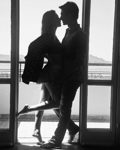 Isis Valverde Feet Toes And Soles 464