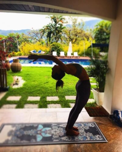 Isis Valverde Feet Toes And Soles 470