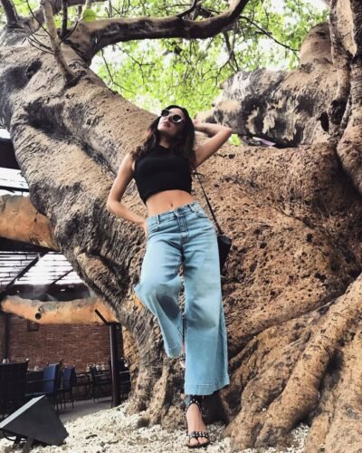 Isis Valverde Feet Toes And Soles 472