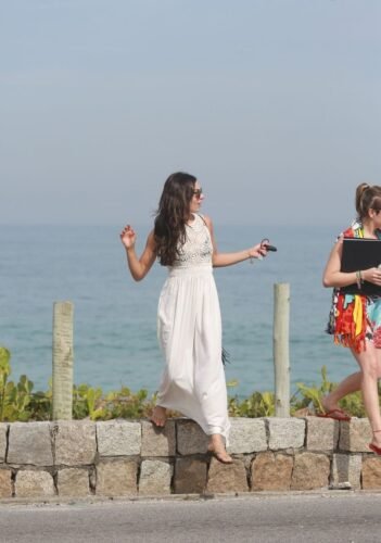 Isis Valverde Feet Toes And Soles 509