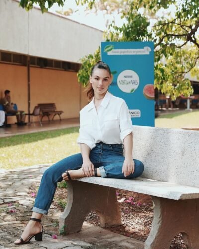 Isis Valverde Feet Toes And Soles 638