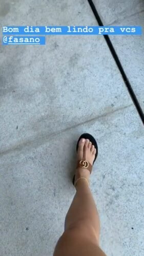 Isis Valverde Feet Toes And Soles 652