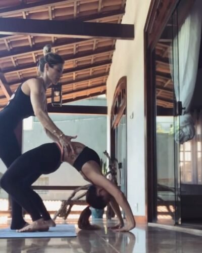 Isis Valverde Feet Toes And Soles 698