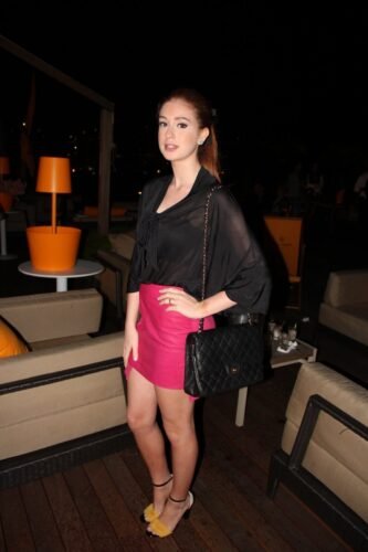 Marina Ruy Barbosa Feet Toes And Soles 282