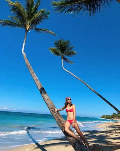 Camila Queiroz Feet Toes And Soles 476