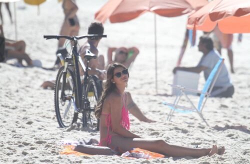 Bruna Marquezine Feet Toes And Soles 243