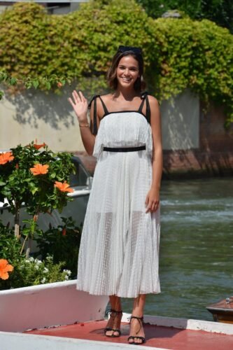 Bruna Marquezine Feet Toes And Soles 453