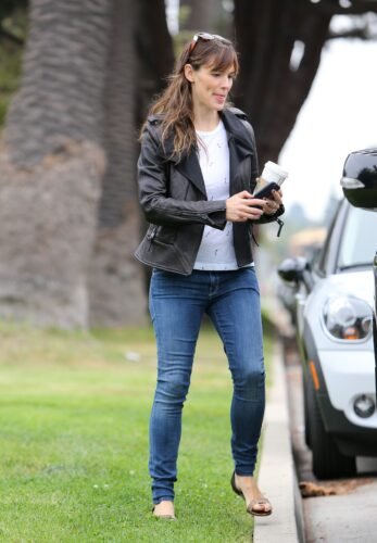 Jennifer Garner Feet Toes And Soles 534