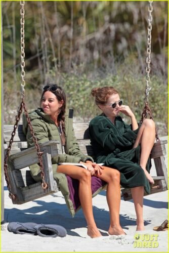 Aubrey Plaza Feet Toes And Soles 239