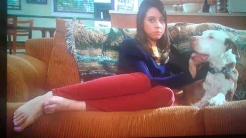 Aubrey Plaza Feet Toes And Soles 329