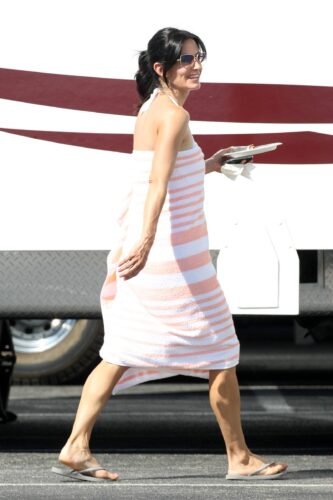 Courteney Cox Feet Toes And Soles 229