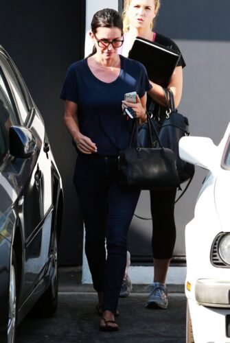 Courteney Cox Feet Toes And Soles 492