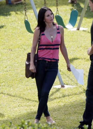 Courteney Cox Feet Toes And Soles 505