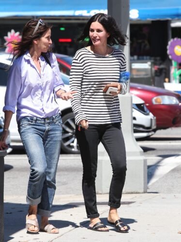 Courteney Cox Feet Toes And Soles 704