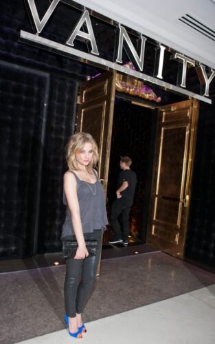 Ashley Benson Feet Toes And Soles 228