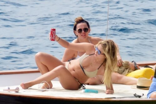 Ashley Benson Feet Toes And Soles 589