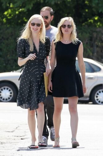 Kirsten Dunst Feet Toes And Soles 441