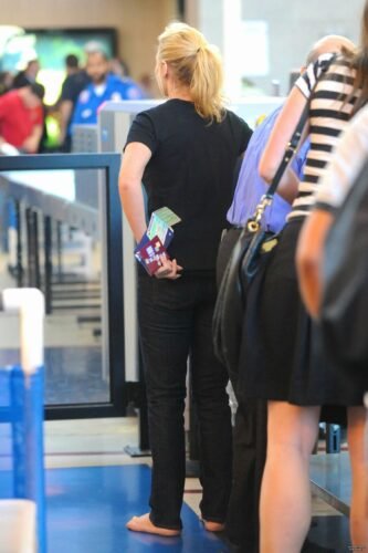 Kate Winslet Feet Toes And Soles 69