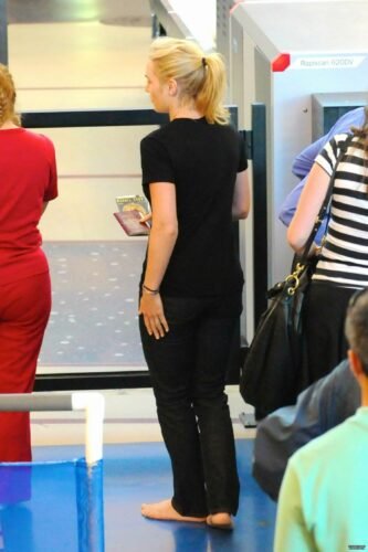 Kate Winslet Feet Toes And Soles 71