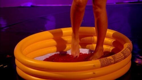 Holly Willoughby Feet Toes And Soles 74