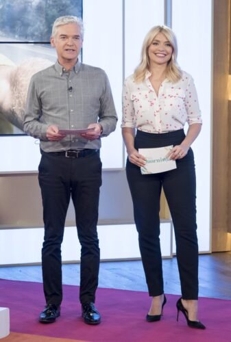 Holly Willoughby Feet Toes And Soles 232