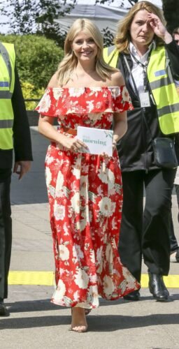 Holly Willoughby Feet Toes And Soles 255