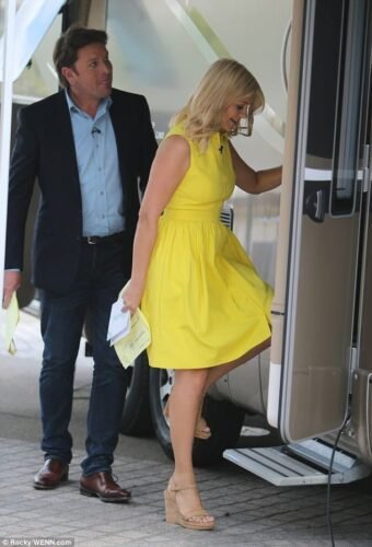 Holly Willoughby Feet Toes And Soles 317
