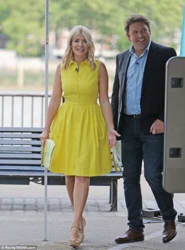 Holly Willoughby Feet Toes And Soles 319