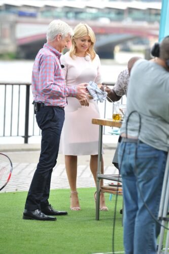 Holly Willoughby Feet Toes And Soles 323