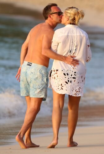 Holly Willoughby Feet Toes And Soles 404