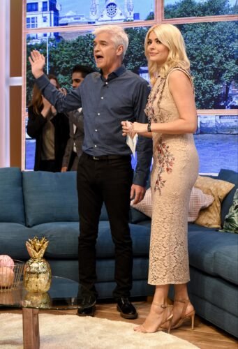 Holly Willoughby Feet Toes And Soles 481