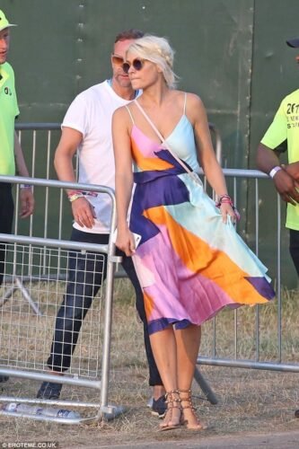 Holly Willoughby Feet Toes And Soles 597
