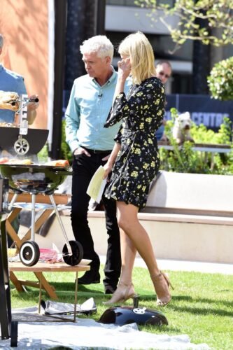 Holly Willoughby Feet Toes And Soles 726