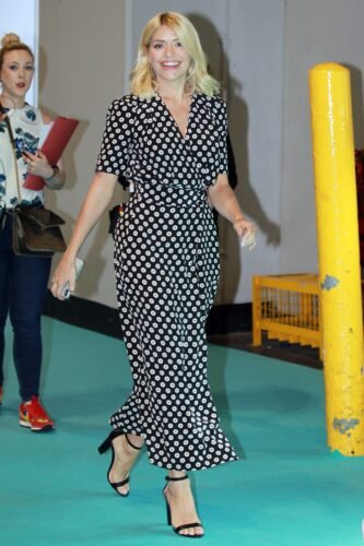 Holly Willoughby Feet Toes And Soles 779