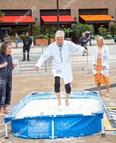 Holly Willoughby Feet Toes And Soles 1009