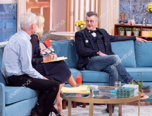 Holly Willoughby Feet Toes And Soles 1037