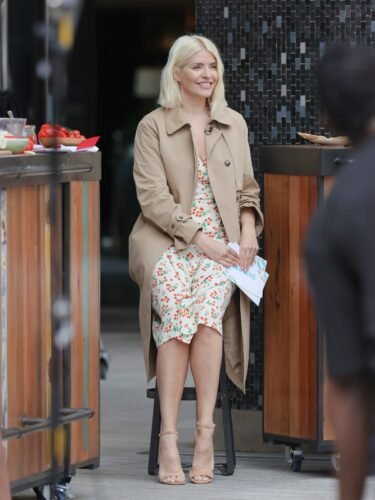 Holly Willoughby Feet Toes And Soles 1222