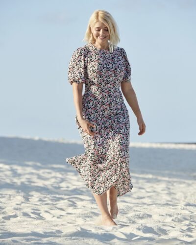 Holly Willoughby Feet Toes And Soles 1359
